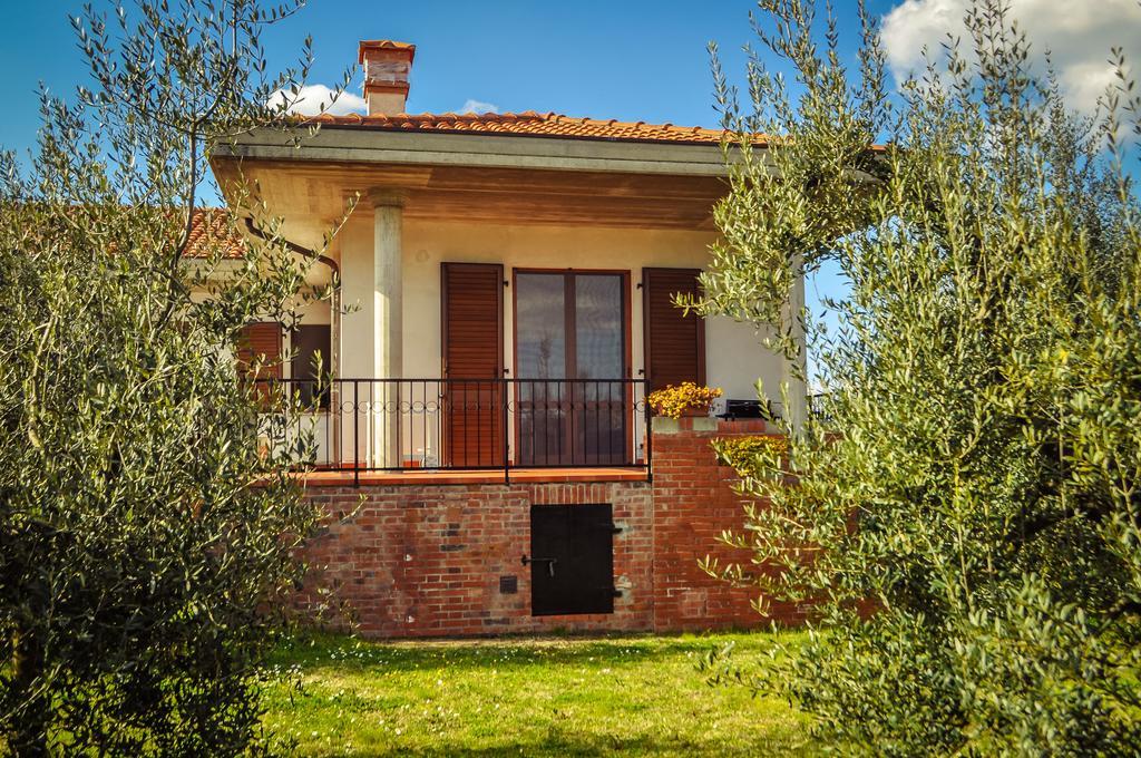 La Casina Del Canneto Pergine Valdarno Bagian luar foto